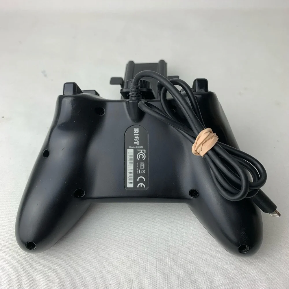 Rotor Riot Video Game Controller for iPhone,‎ Lightning Connector - RR1850